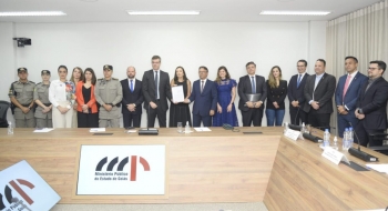 Goiás por Elas assina parceria com TJ, MP e Defensoria